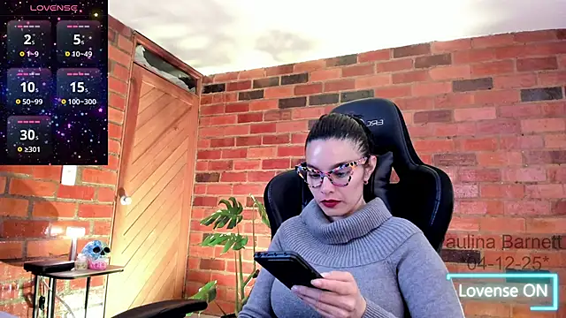 paulinabarnett- online show from 12-05-25, 03:49