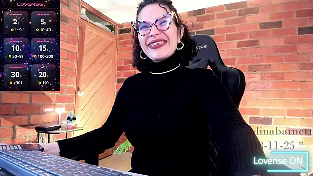 paulinabarnett- online show from 11-09-25, 02:48