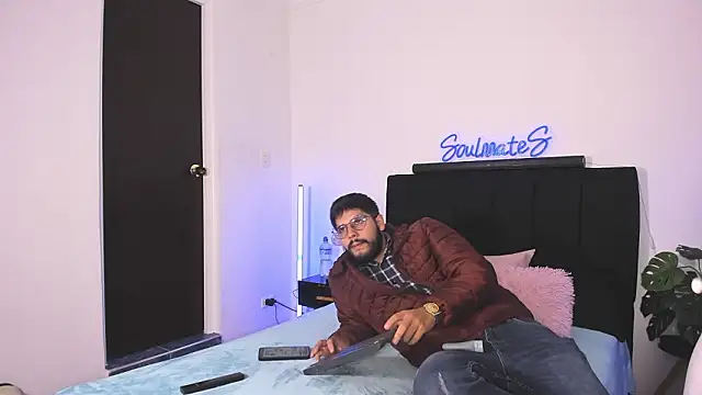 -soulmate-s online show from 02-18-26, 02:02