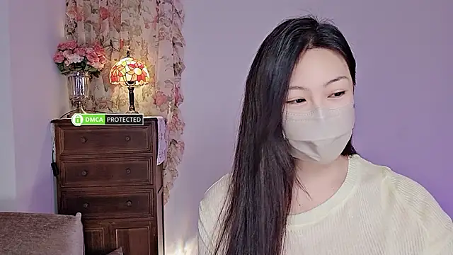 Snapshot of L-Moonlight chatting on 12-02-24, 02:26 L-Moonlight online show from 12-02-24, 02:26