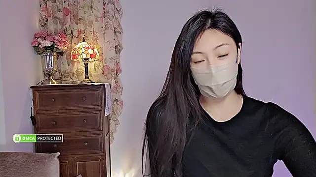 Snapshot of L-Moonlight chatting on 12-13-24, 09:46 L-Moonlight online show from 12-13-24, 09:46