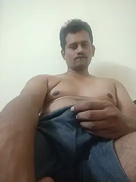 Snapshot of Long_Laster chatting on 07-11-26, 07:14 Long Laster online show from 07-11-26, 07:14