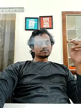Snapshot of Long_Laster chatting on 03-17-25, 12:04 Long Laster online show from 03-17-25, 12:04