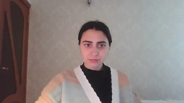 Snapshot of Kashtanka_ chatting on 05-18-26, 07:02 Kashtanka online show from 05-18-26, 07:02