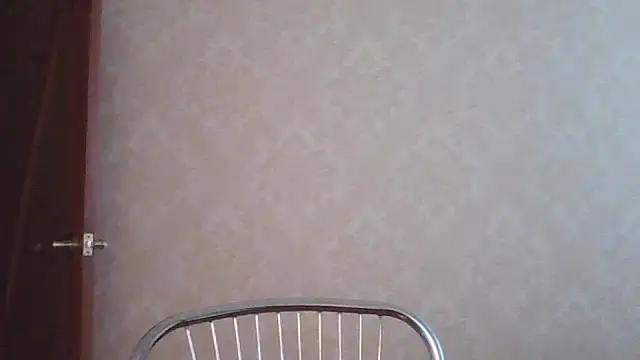 Snapshot of Kashtanka_ chatting on 04-19-26, 09:54 Kashtanka online show from 04-19-26, 09:54