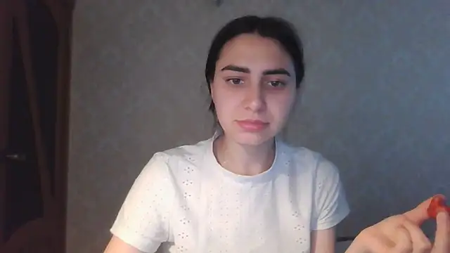 Snapshot of Kashtanka_ chatting on 05-11-26, 06:04 Kashtanka online show from 05-11-26, 06:04