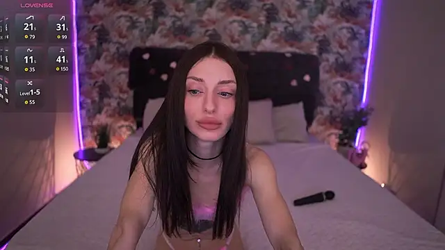Alice Arwen online show from 02-13-26, 07:41