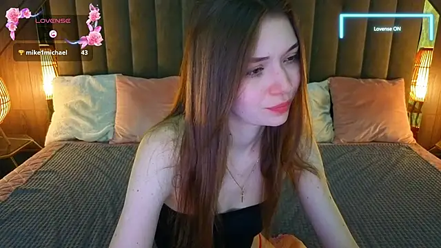 Snapshot of Cherry_Wipe chatting on 09-16-25, 06:25 Cherry Wipe online show from 09-16-25, 06:25