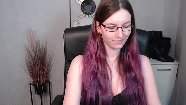 emmaxDelight online show from 02-26-25, 12:38