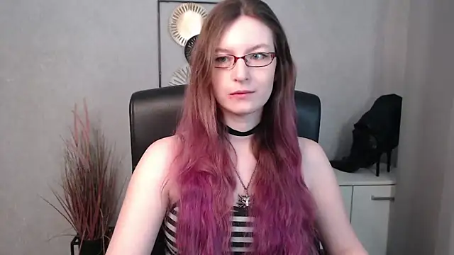 emmaxDelight online show from 03-22-25, 07:36