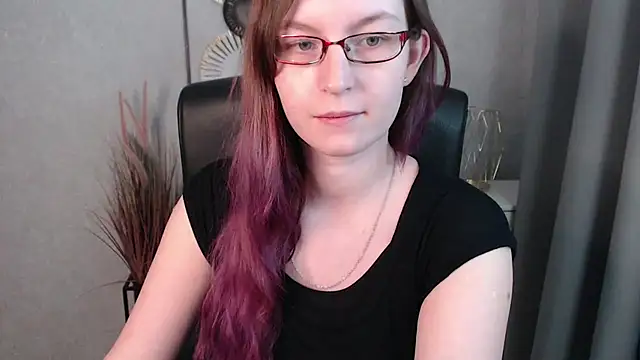 emmaxDelight online show from 01-22-25, 01:11