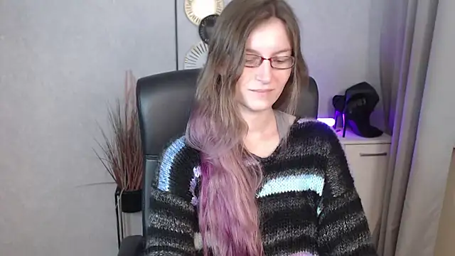 emmaxDelight online show from 09-22-25, 05:35