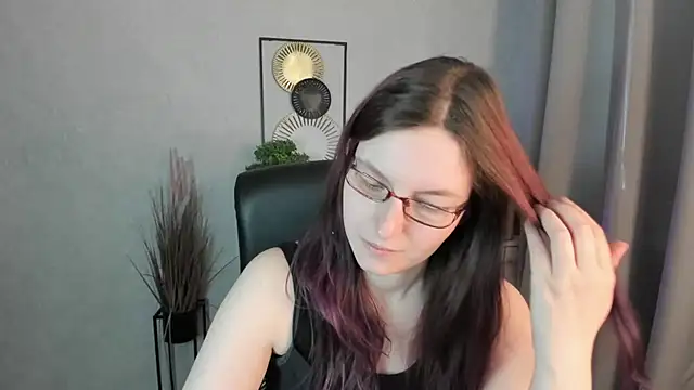 emmaxDelight online show from 03-27-26, 08:26