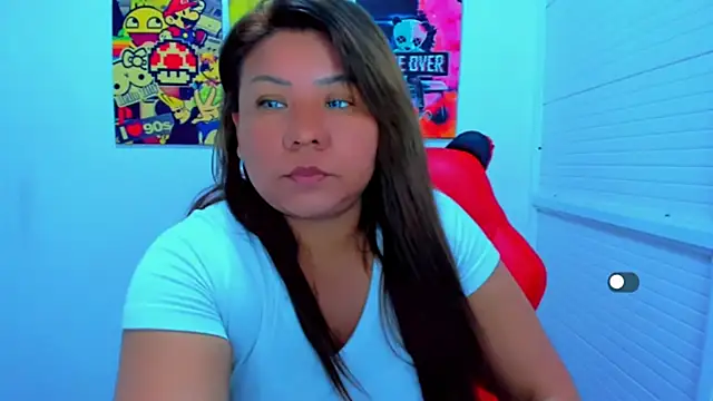 Snapshot of victoria_love89 chatting on 02-10-26, 01:48 victoria love89 online show from 02-10-26, 01:48