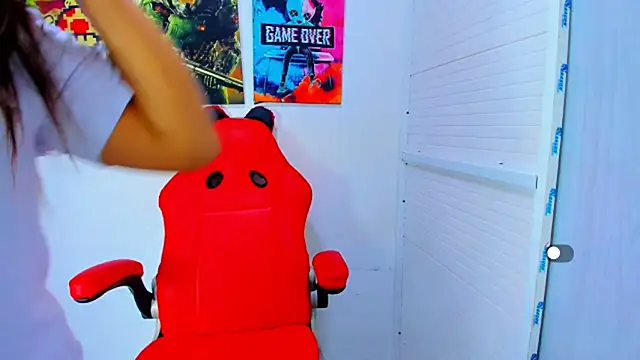 victoria love89 online show from 03-13-26, 01:54