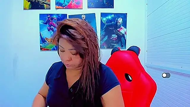 victoria love89 online show from 04-12-26, 01:42