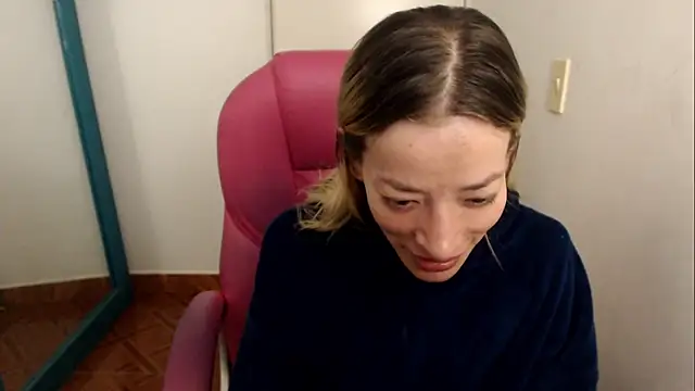 zoe jones13 online show from 07-27-26, 04:19