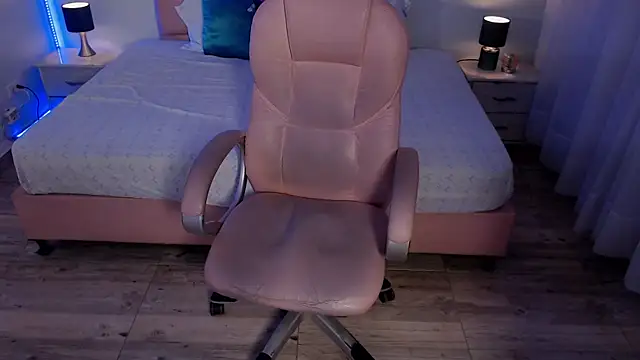 zoe jones13 online show from 02-10-26, 04:00