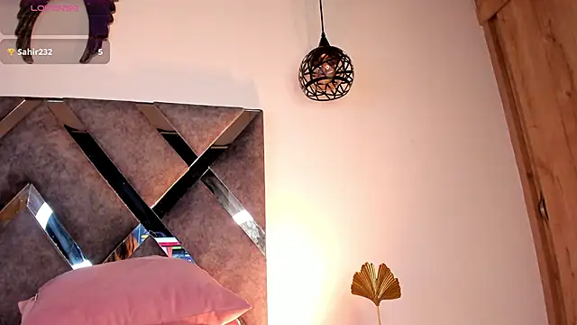 Mia ross16 online show from 02-21-25, 02:06
