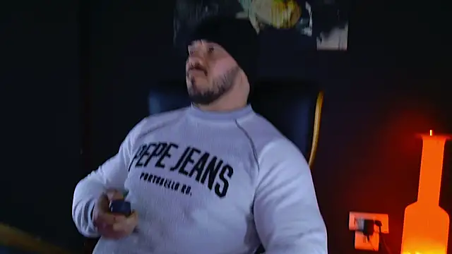 AngeloEric online show from 01-31-25, 08:22