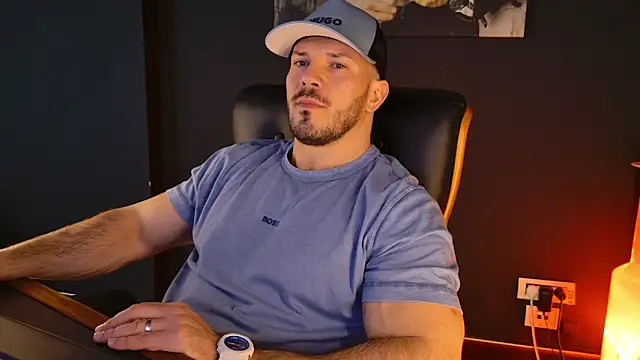 Snapshot of AngeloEric chatting on 02-24-26, 12:17 AngeloEric online show from 02-24-26, 12:17