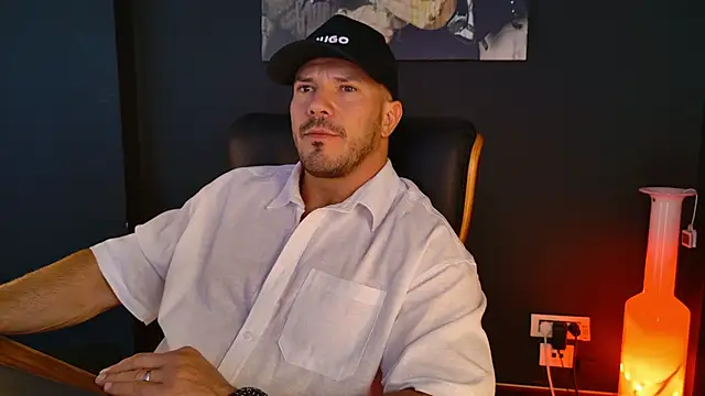 AngeloEric online show from 09-24-25, 10:55