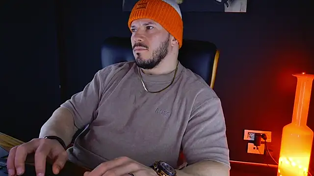 AngeloEric online show from 02-02-25, 06:58