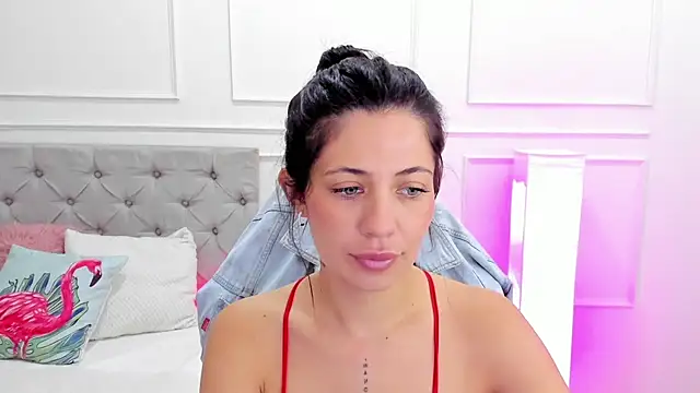 Snapshot of Emma_Brown_0 chatting on 02-04-25, 08:28 Emma Brown 0 online show from 02-04-25, 08:28