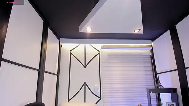 lilithTeen1  online show from 03-07-25, 10:32