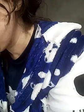 jijijoudia online show from 01-25-25, 10:39