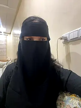 jijijoudia online show from 09-18-25, 07:50