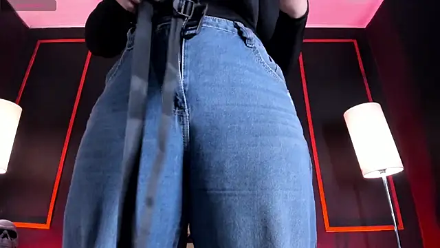 Carolina Arias online show from 03-18-26, 08:10