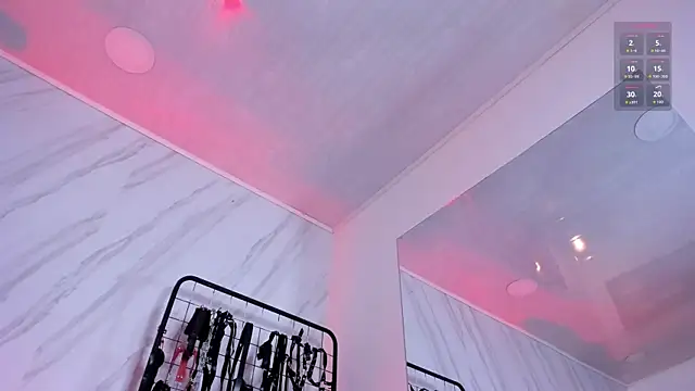 Carolina Arias online show from 02-23-26, 08:09