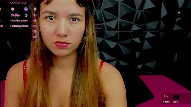 Snapshot of Sofiapeachh chatting on 03-07-25, 12:37 Sofiapeachh online show from 03-07-25, 12:37