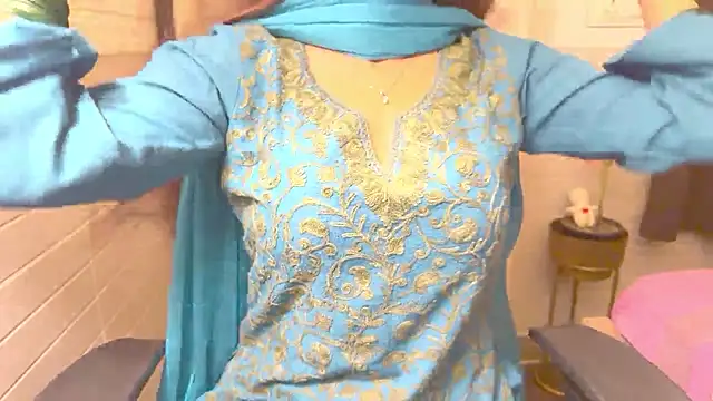 Your Sassy Goddess online show from 03-18-25, 04:39