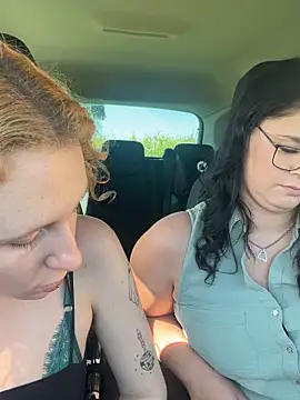 Snapshot of alt_cutie chatting on 09-20-25, 10:53 alt cutie online show from 09-20-25, 10:53