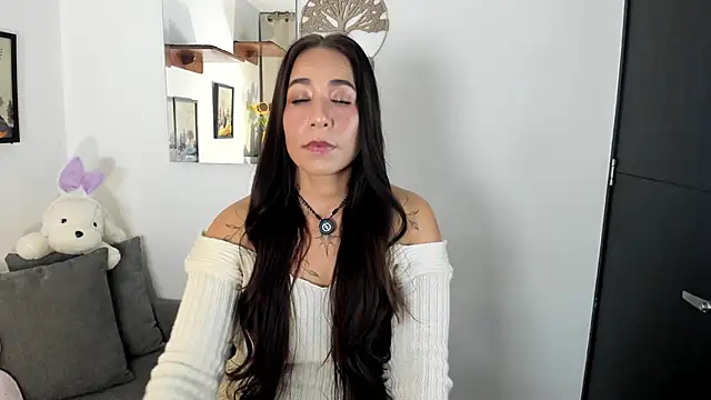 Snapshot of electra_hunt chatting on 04-21-26, 12:56 electra hunt online show from 04-21-26, 12:56