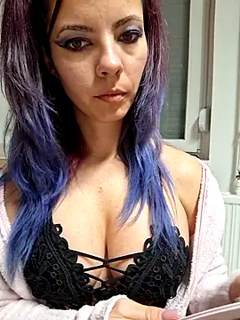 allinqueen online show from 02-22-26, 09:16