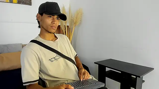 zander 2120 online show from 09-25-25, 01:17