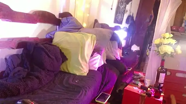 laye19 online show from 03-21-26, 10:20