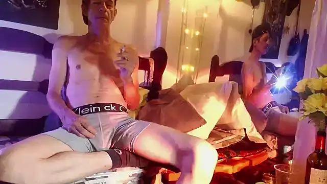 laye19 online show from 03-26-26, 03:49