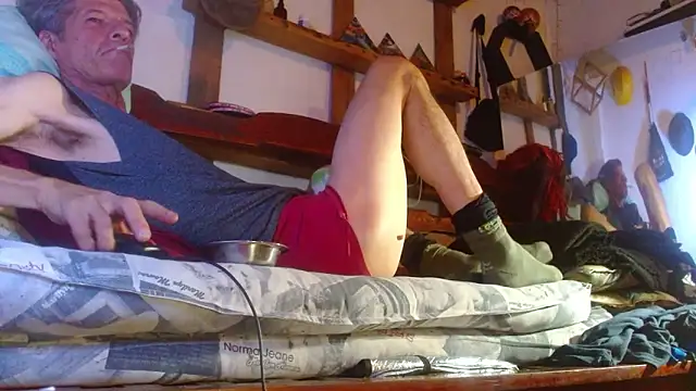 laye19 online show from 07-20-26, 06:10