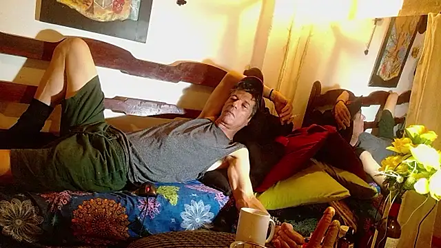 laye19 online show from 02-15-26, 05:52