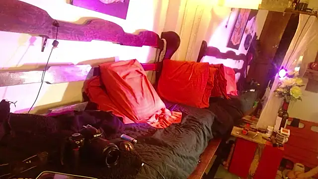 laye19 online show from 03-07-26, 07:37