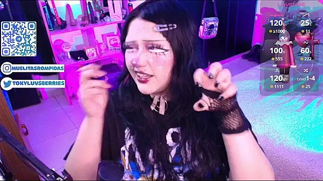 toky doll online show from 03-30-26, 06:26