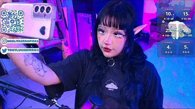 toky doll online show from 03-24-26, 02:00