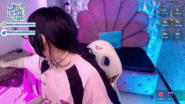 toky doll online show from 02-25-26, 02:12