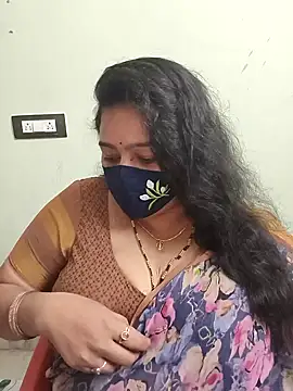 neelu-hoty online show from 04-05-26, 03:51