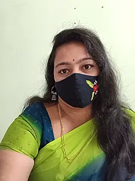 neelu-hoty online show from 11-11-25, 12:44