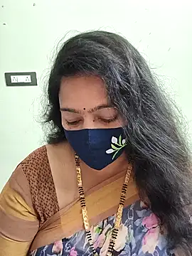 neelu-hoty online show from 02-08-26, 01:09